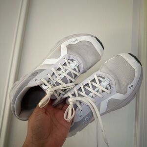 ON CLOUD Running White and Gray Sneakers
